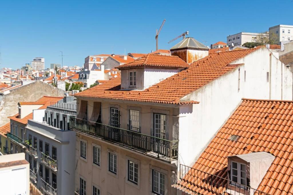 Av. Da Liberdade Comfortable Apt With Balcony Lisboa Exteriör bild