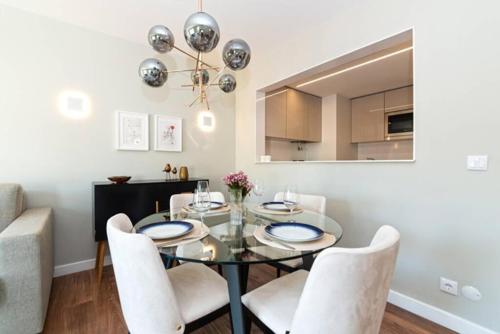 Av. Da Liberdade Comfortable Apt With Balcony Lisboa Exteriör bild