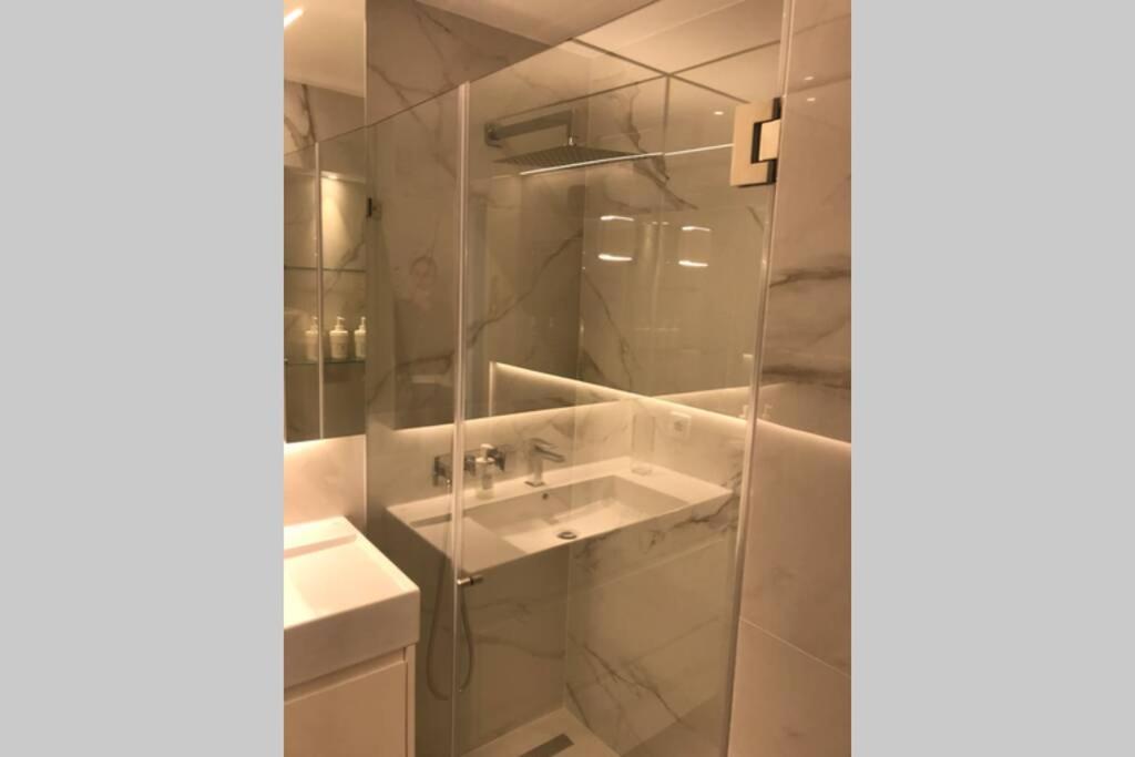 Av. Da Liberdade Comfortable Apt With Balcony Lisboa Exteriör bild